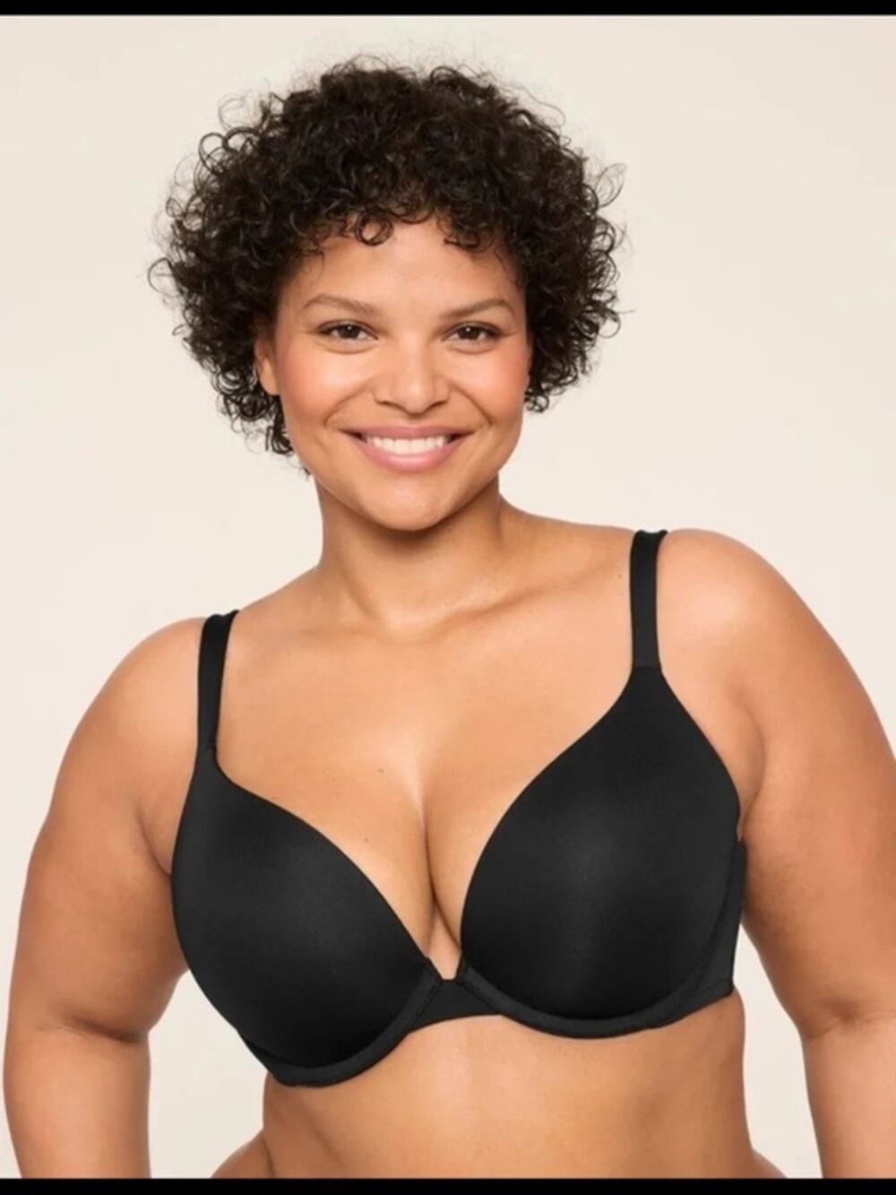 Cacique 40DD black smooth boost plunge.